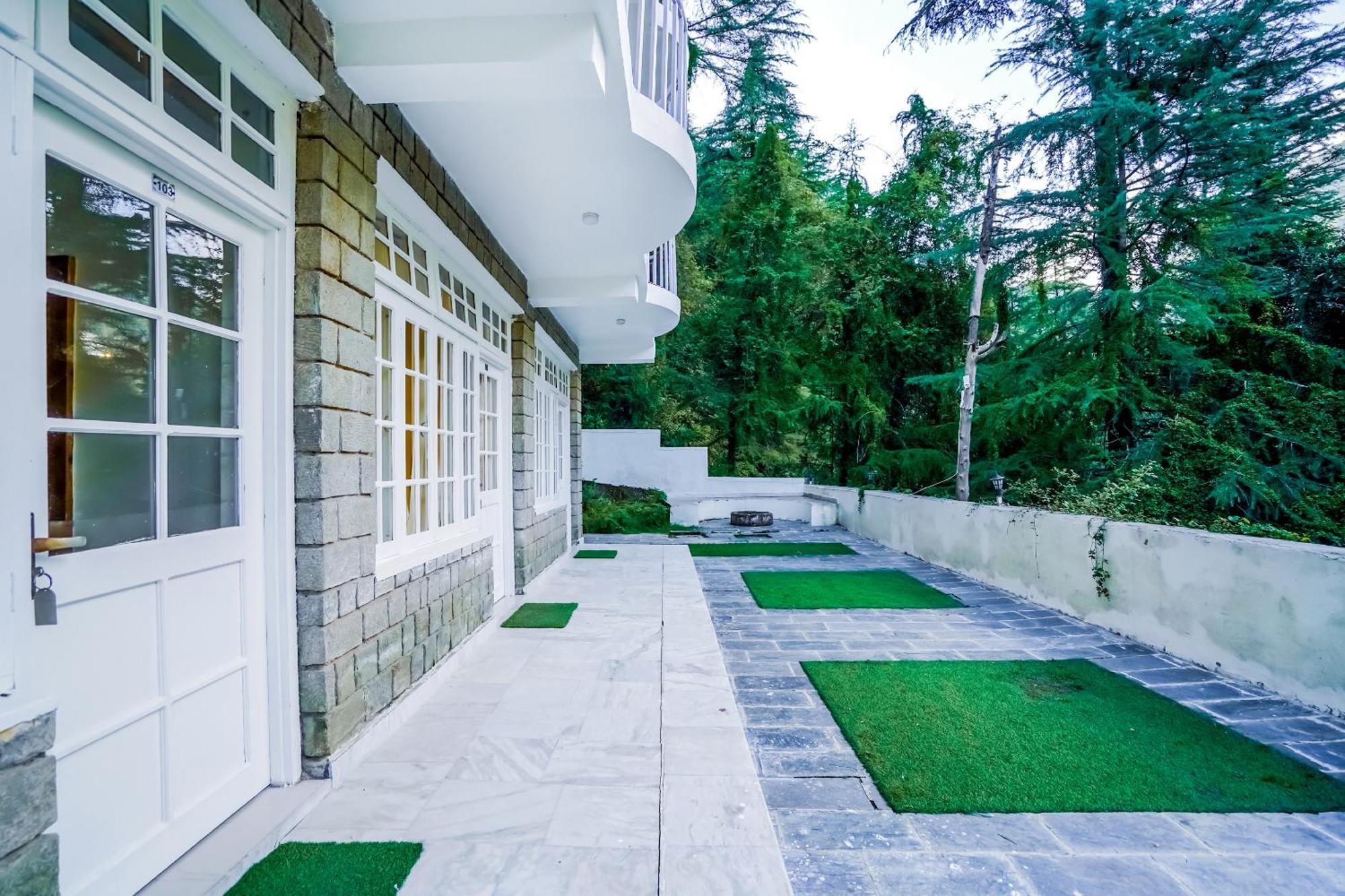 The Bunksters Mcleodganj, Dharmkot Hostel McLeod Ganj Exterior photo