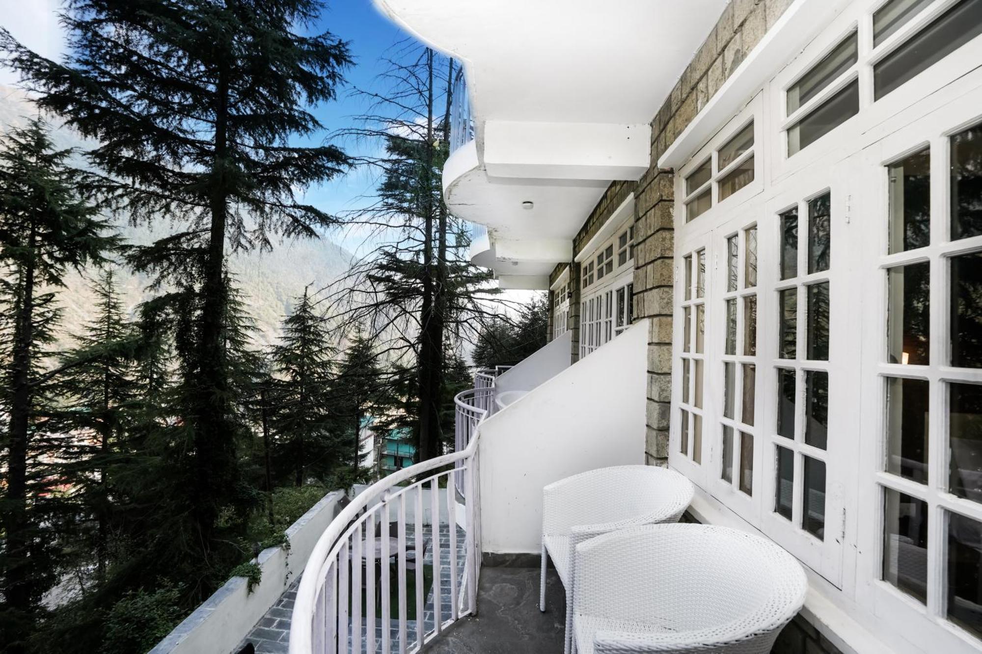 The Bunksters Mcleodganj, Dharmkot Hostel McLeod Ganj Exterior photo